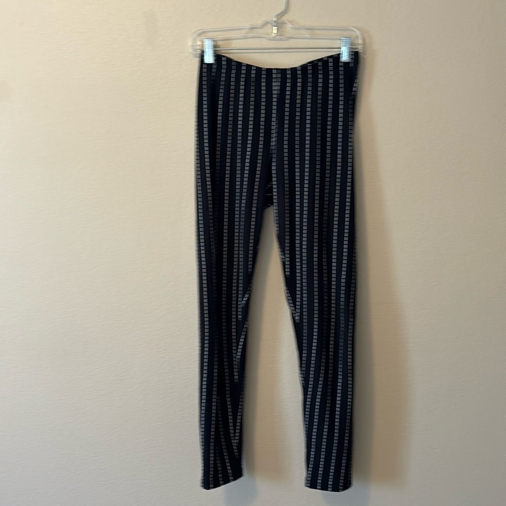 Planet Gold Women’s Black Striped Leggings Size L